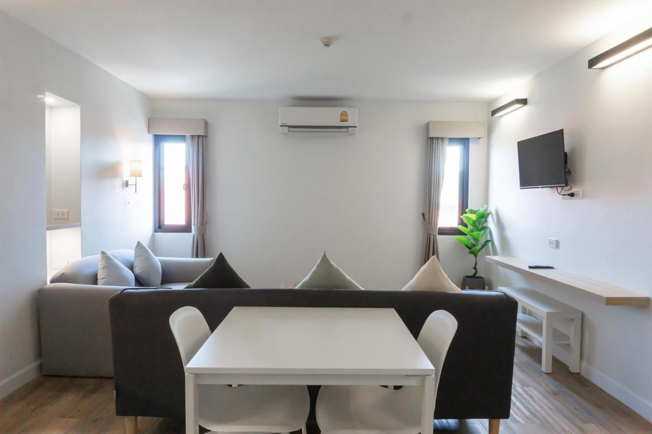 Carnation Residence Samut Prakan Extérieur photo