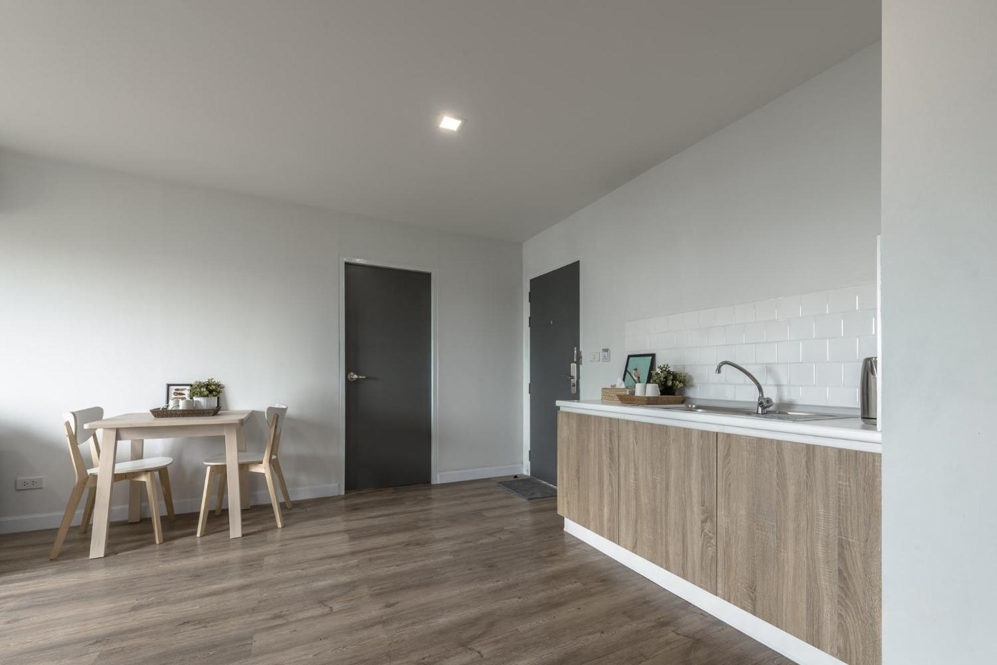 Carnation Residence Samut Prakan Extérieur photo