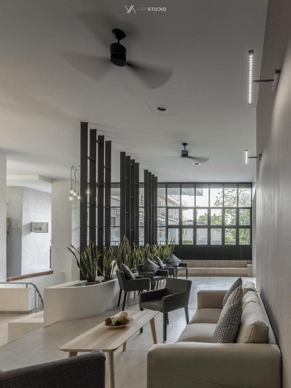 Carnation Residence Samut Prakan Extérieur photo